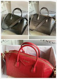 Picture of Givenchy Lady Handbags _SKUfw151593757fw